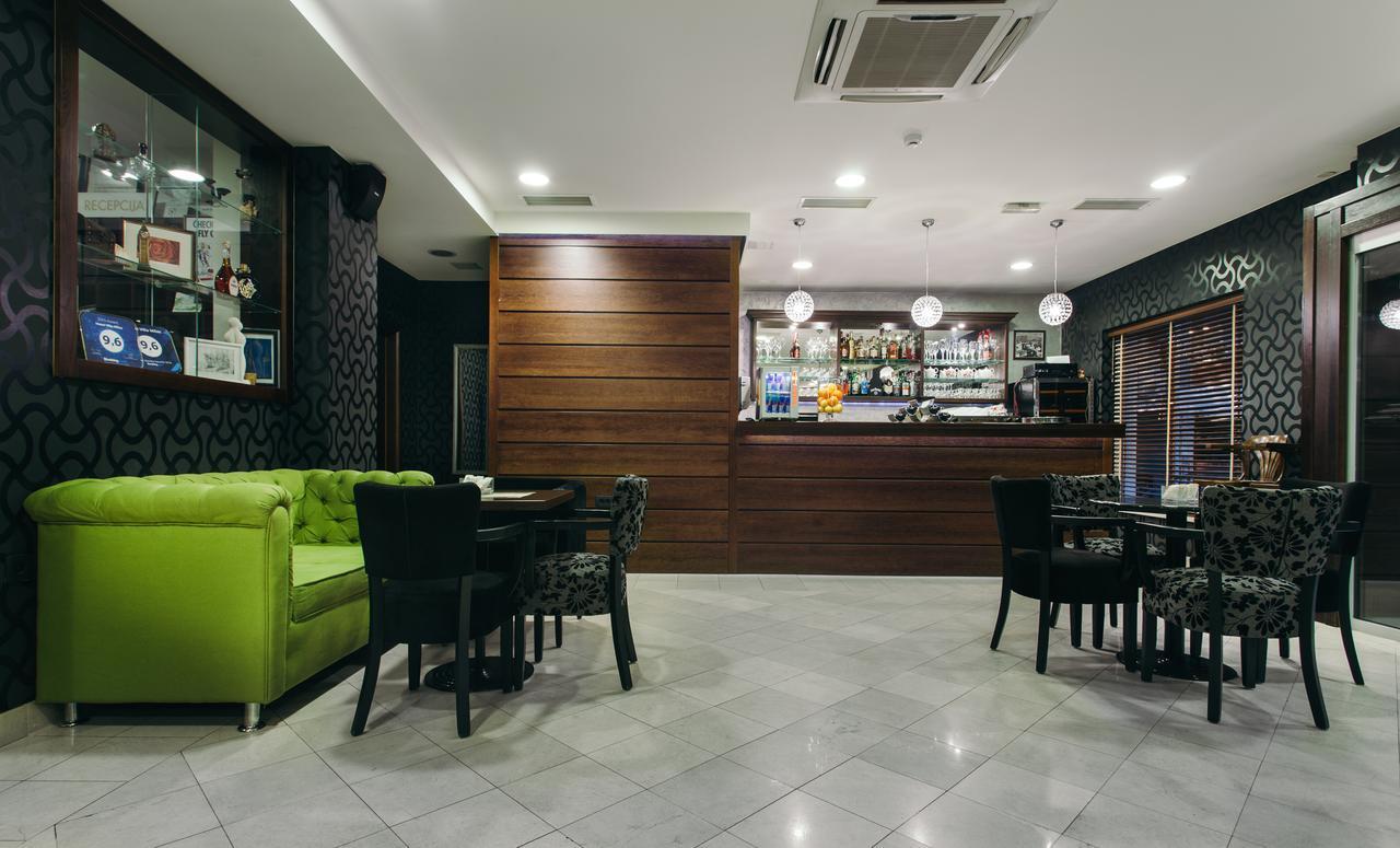 Hotel Villa Milas Mostar Bagian luar foto