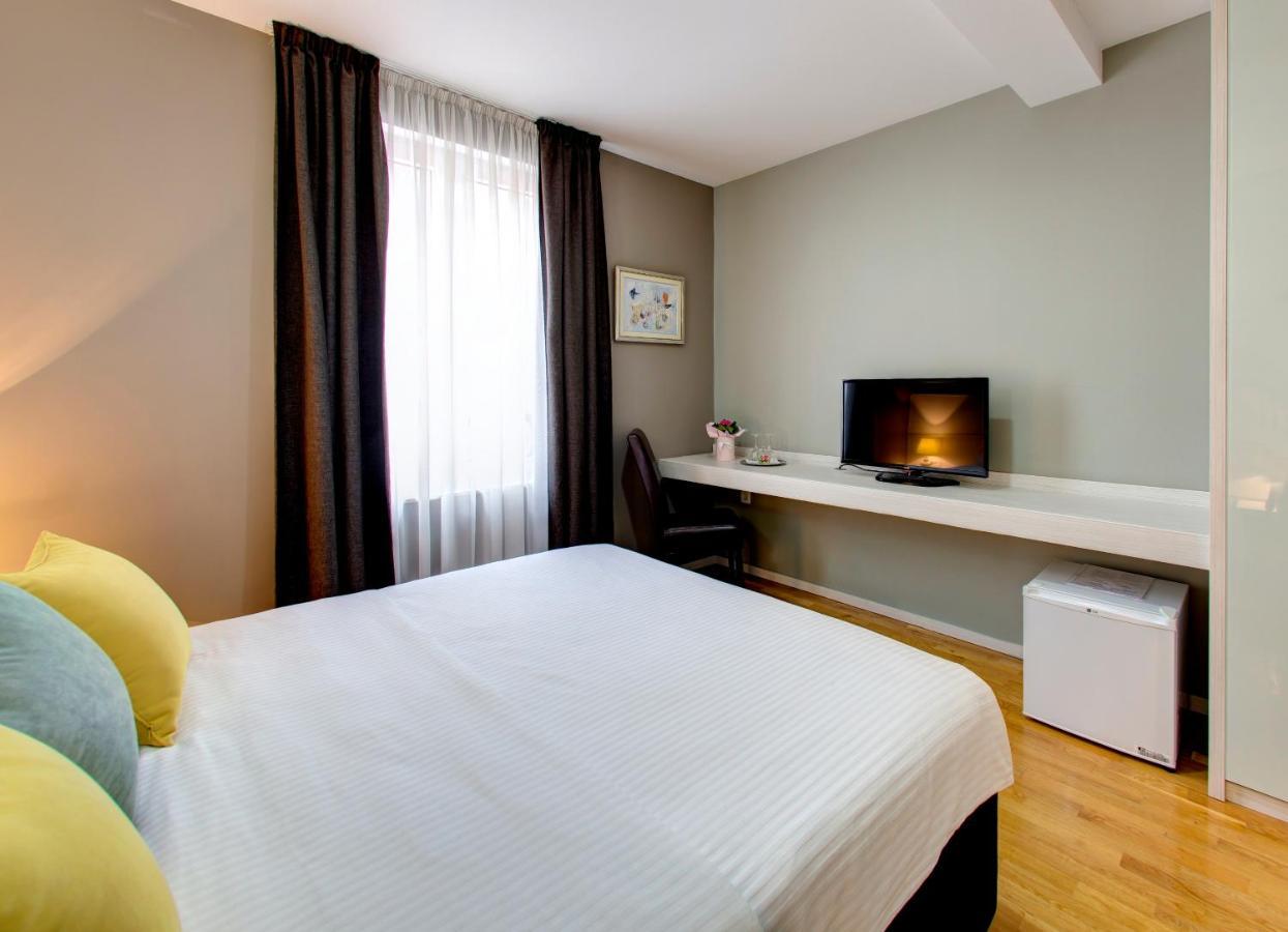 Hotel Villa Milas Mostar Bagian luar foto