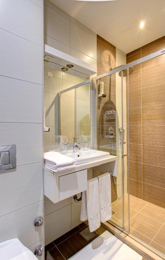 Hotel Villa Milas Mostar Bagian luar foto