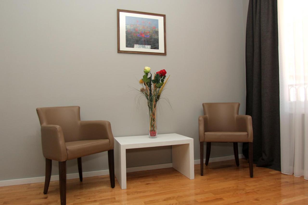 Hotel Villa Milas Mostar Bagian luar foto